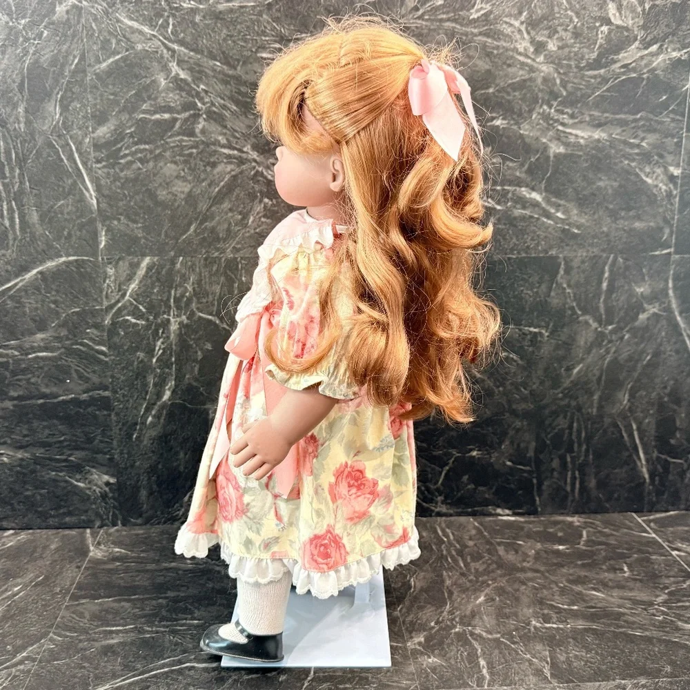 1992 LISSI BATZ “Lanie” Blinking Eye Doll